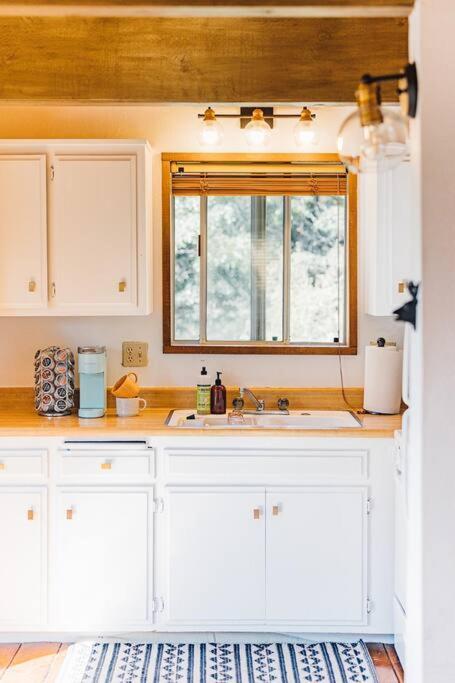 Amazing Cabin - Close To Ski Resort And Village Big Bear Lake Exteriör bild